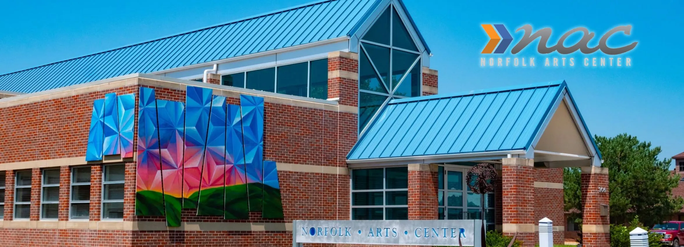 Norfolk-Art-Center_Desktop_NE